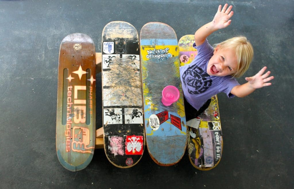 kids table skateboards
