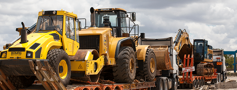 heavy equipment shipping in use