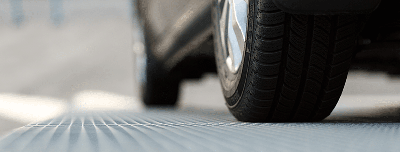 How distance impacts vehicle shipping costs
